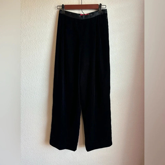 KGR Petites Velvet Wide Leg Trouser - Picture 1 of 5